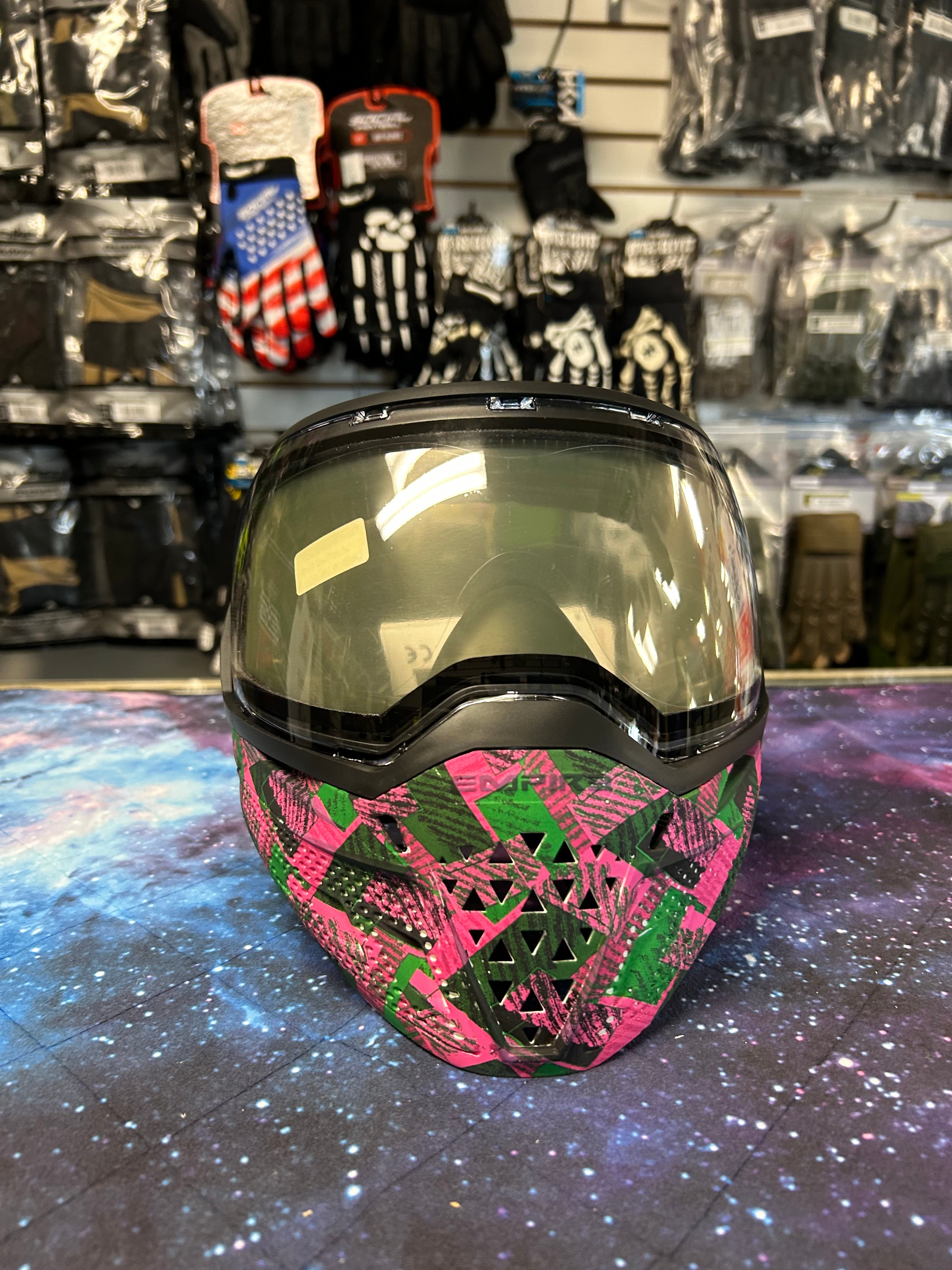 Empire Evs Geo Grunge