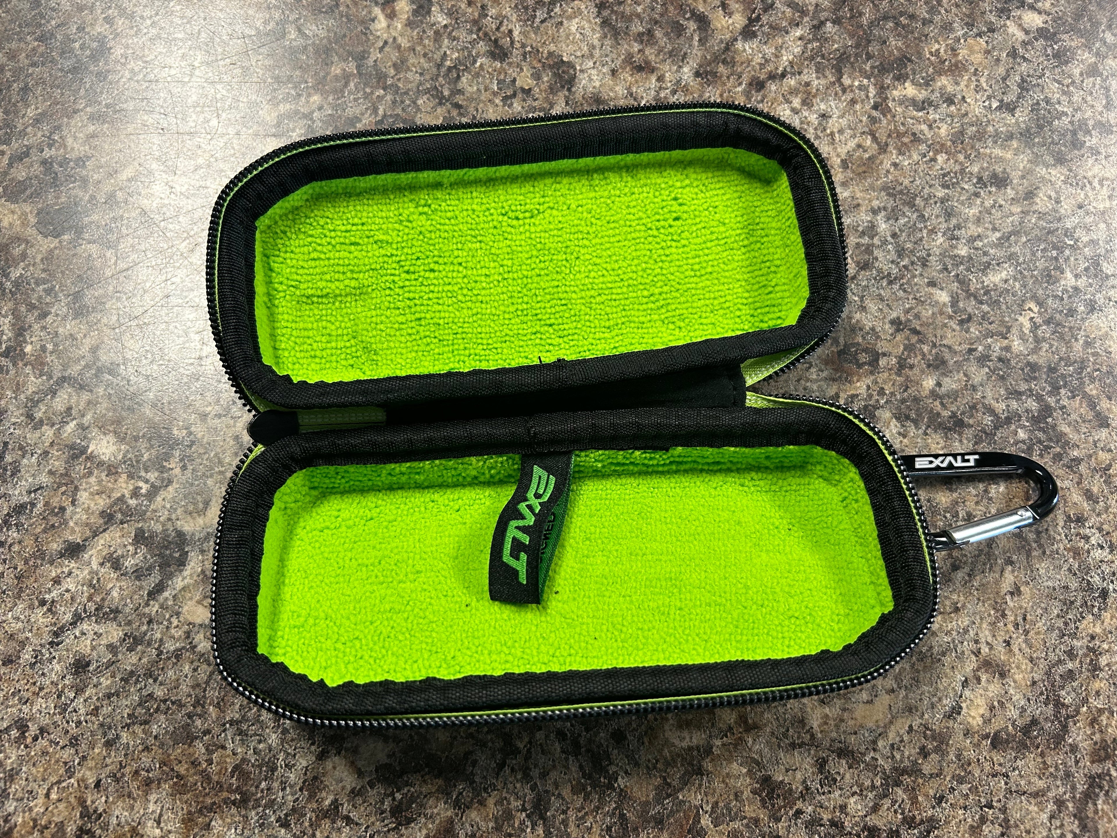 Exalt Universal Sunglasses Case